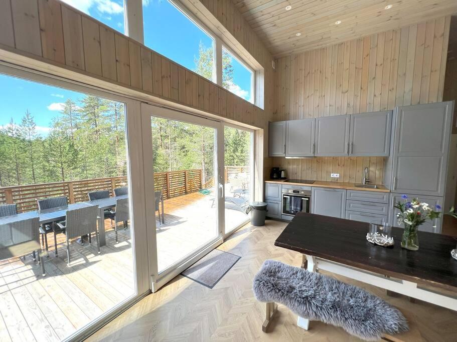 Tretoppen - Ny Moderne Hytte, Unike Finnskogen Torsby Exterior photo